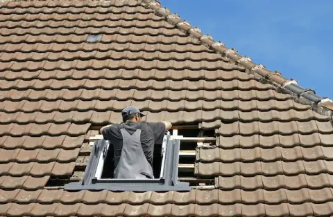 Pose de velux - Beauvoir sur Niort